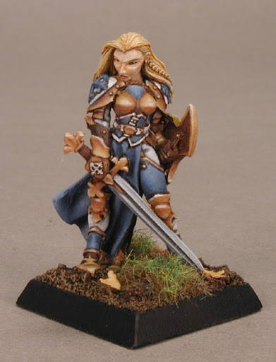 Finari, Female Justicar